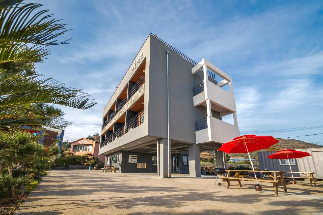 Jeju Soo Pension Seogwipo Exterior foto